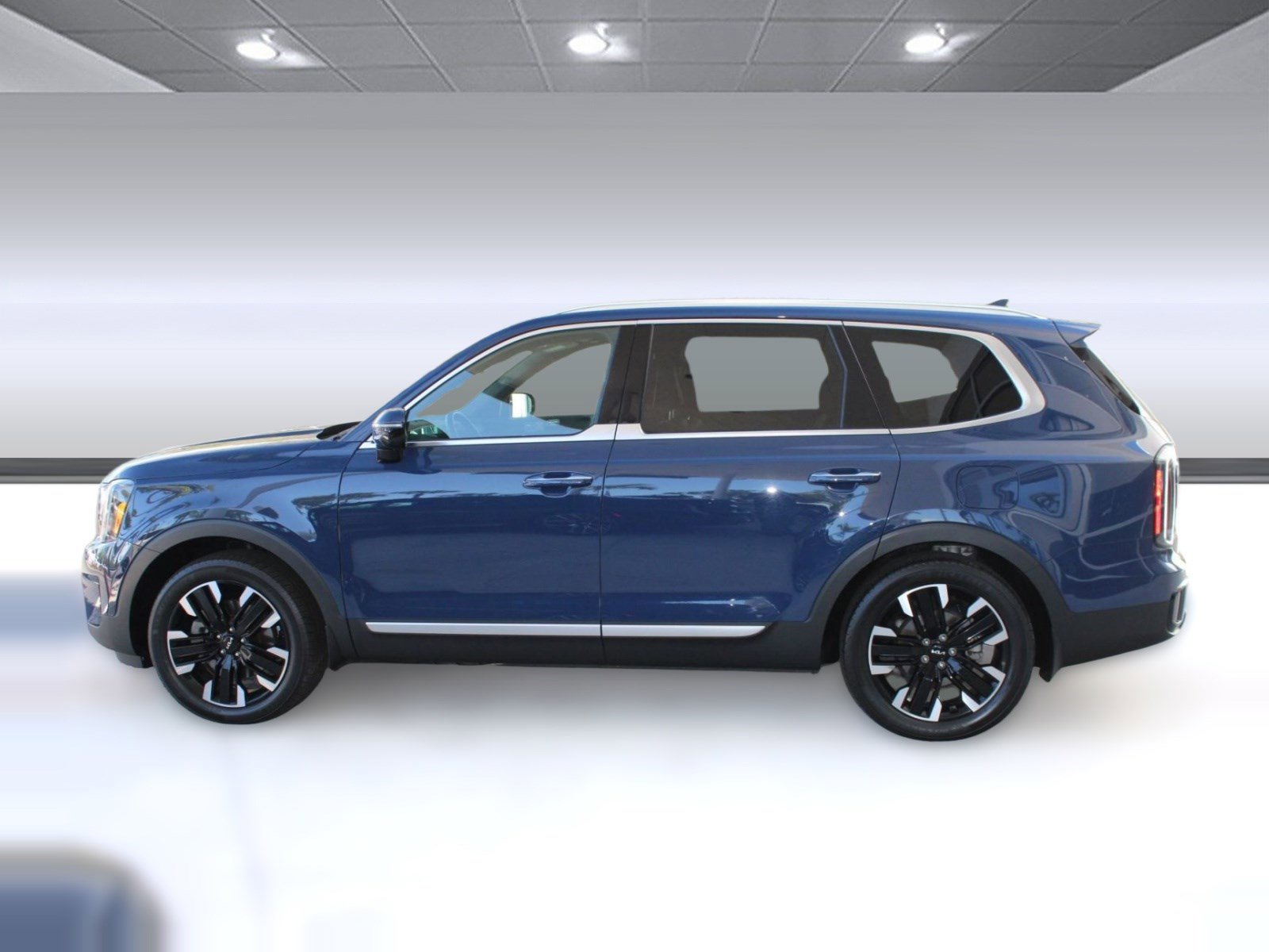 Used 2025 Kia Telluride SX Prestige image 2