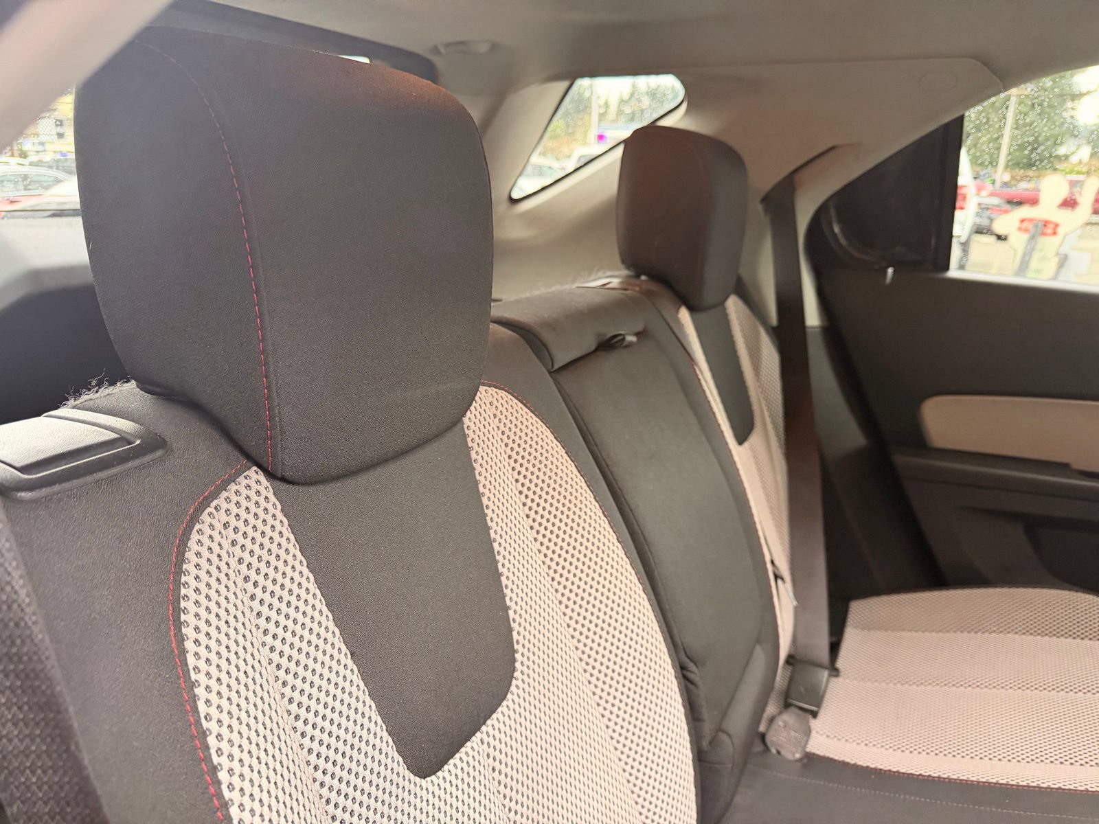 Used 2010 Chevrolet Equinox LT w/ Vehicle Interface Package FWD image 8