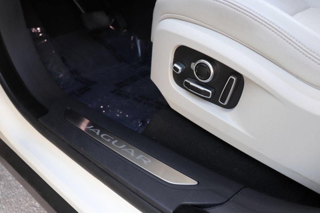 Used 2021 Jaguar F-PACE S AWD/4WD image 16