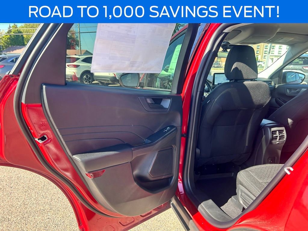 New 2025 Ford Escape Active w/ Cold Weather Package image 13