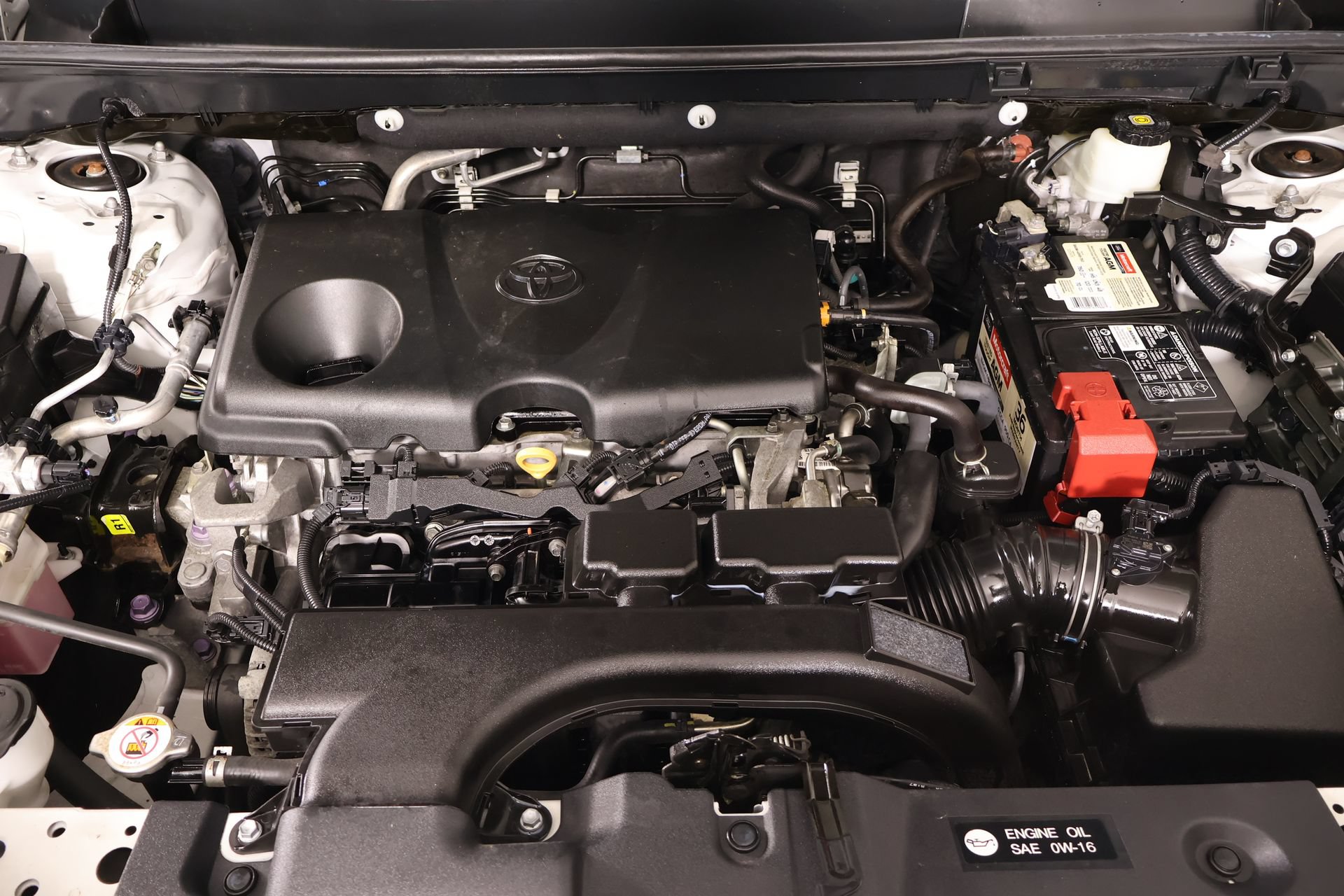 Used 2020 Toyota RAV4 XLE Premium AWD/4WD image 20