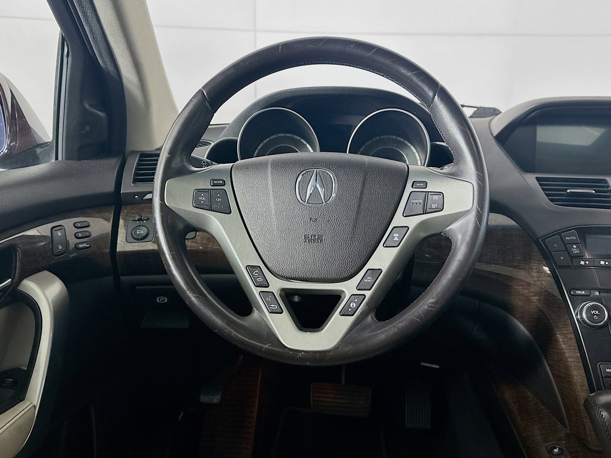 Used 2010 Acura MDX w/ Advance Package image 17