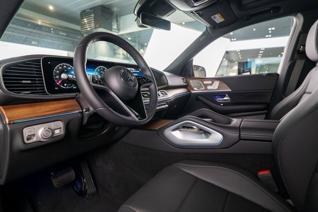 New 2025 Mercedes-Benz GLE 350 4MATIC image 12