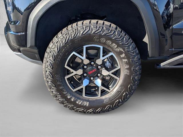 Certified 2024 GMC Canyon AT4X image 25