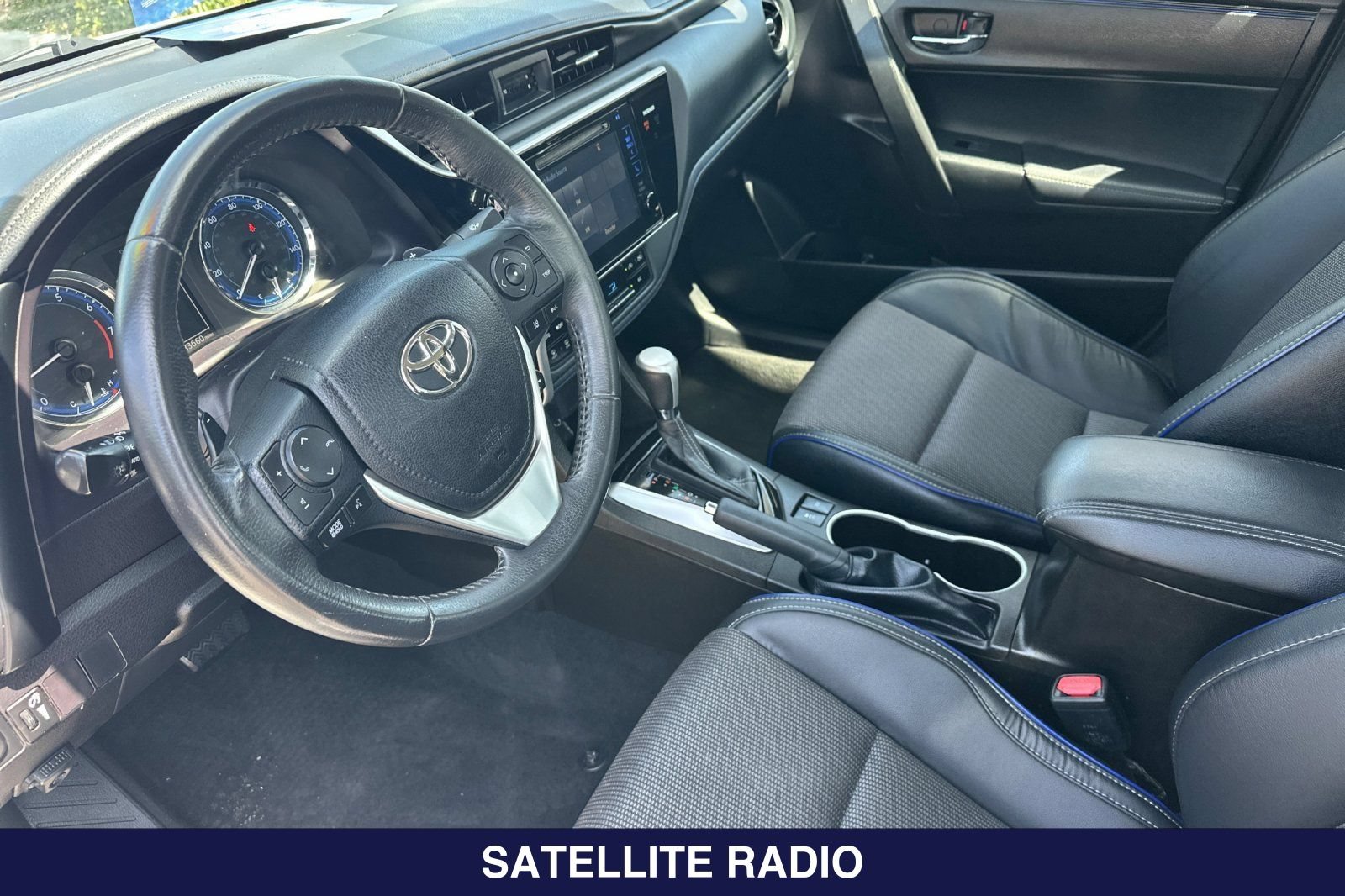 Used 2024 Toyota Corolla LE FWD image 11