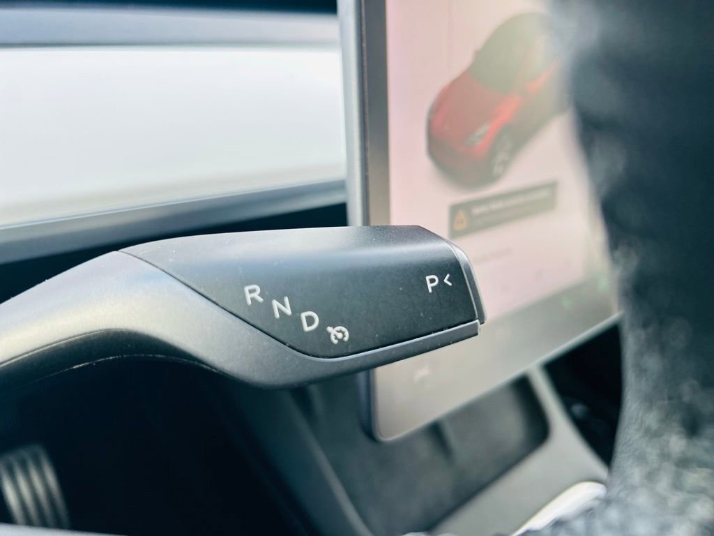 Used 2021 Tesla Model Y Performance image 26