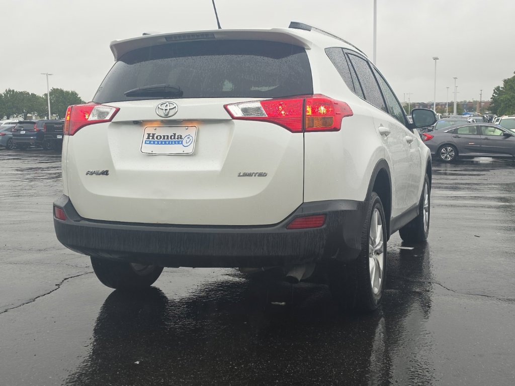 Used 2014 Toyota RAV4 Limited w/ Technology Package FWD image 9