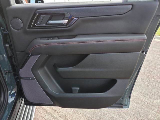 New 2026 GMC Yukon XL AT4 Ultimate AWD/4WD image 44