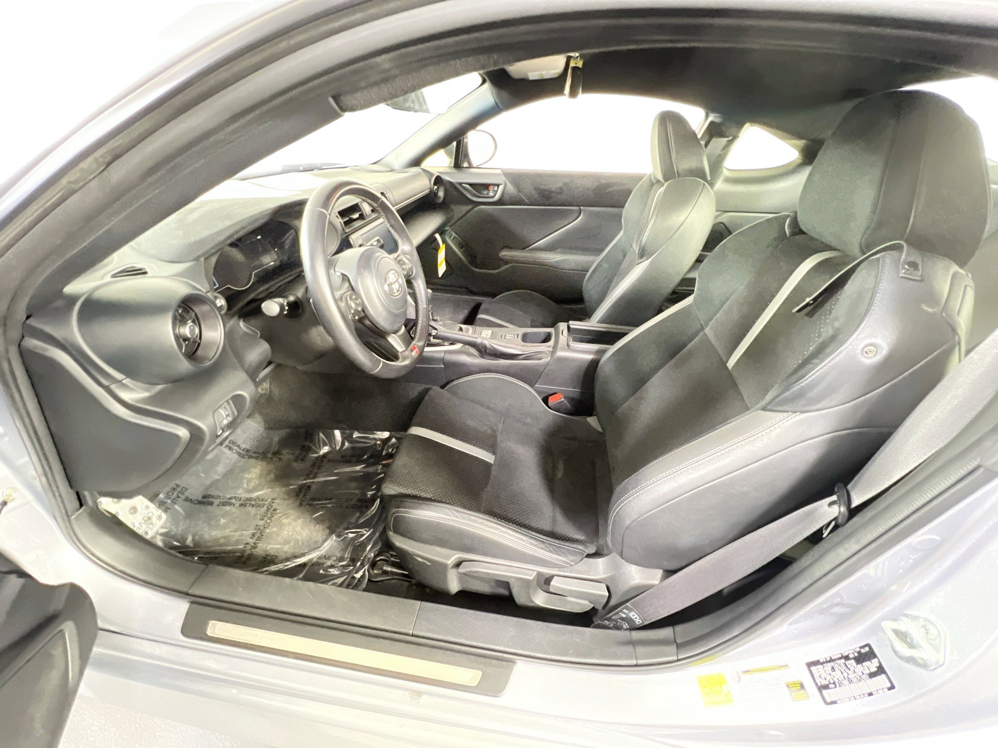 Used 2024 Toyota GR86 Premium image 20