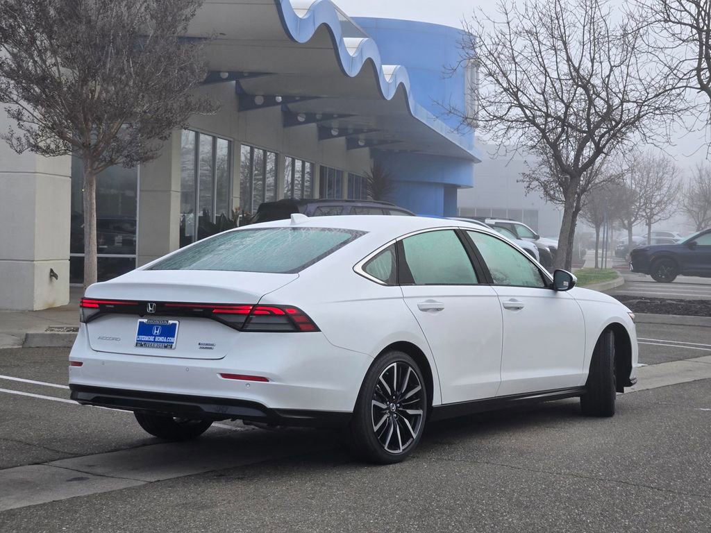 New 2026 Honda Accord Touring image 4