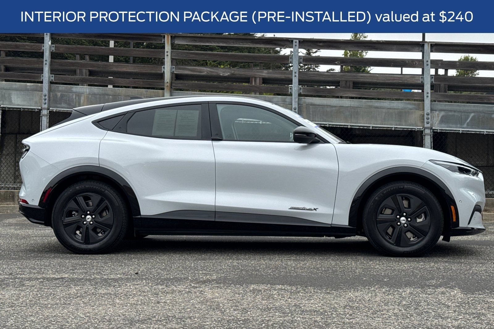 Certified 2022 Ford Mustang Mach-E California Route 1 AWD/4WD image 4