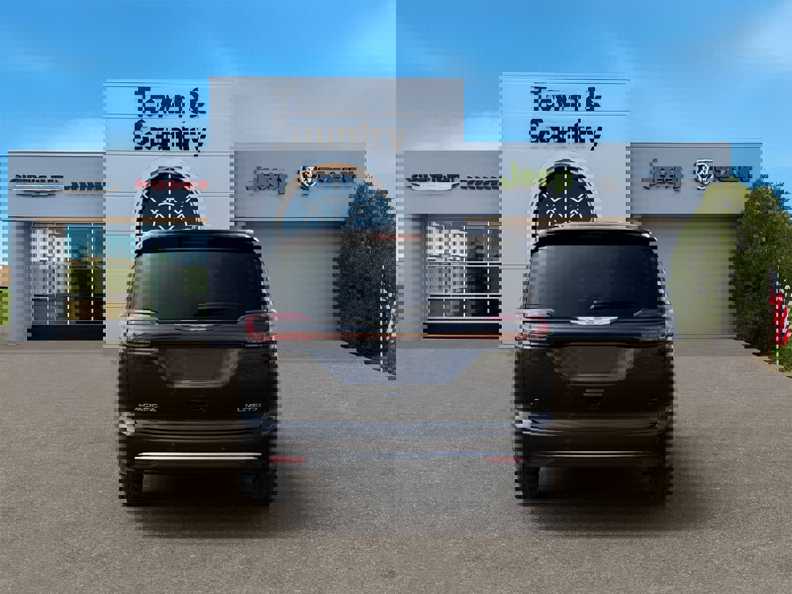 New 2026 Chrysler Pacifica Limited image 7