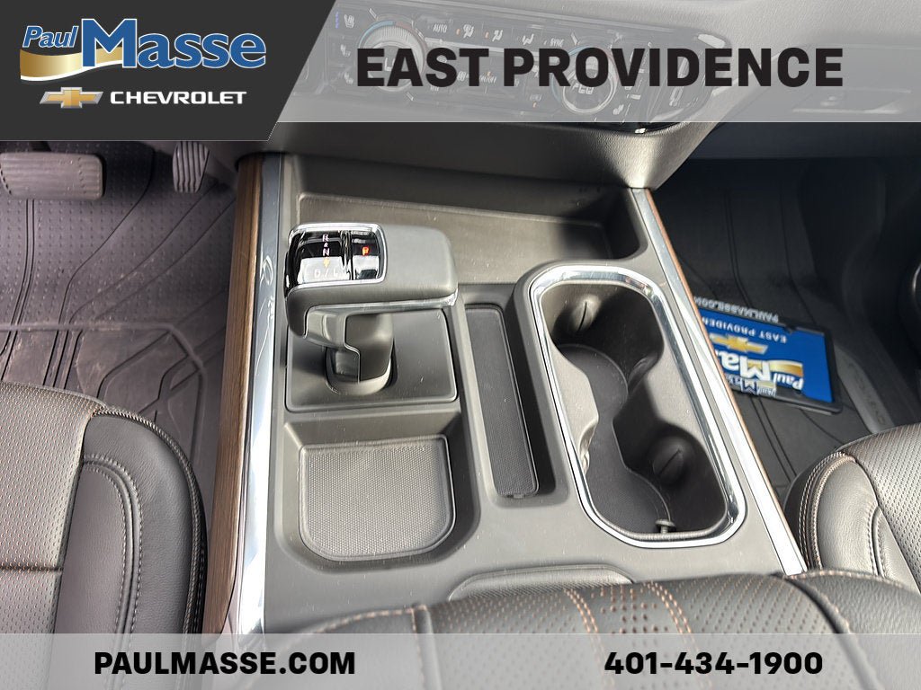 Used 2025 Chevrolet Silverado 1500 High Country w/ High Country Premium Package AWD/4WD image 17