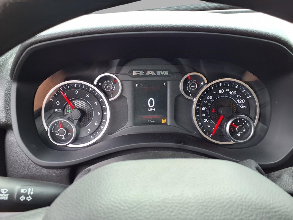 New 2027 RAM 2500 Tradesman AWD/4WD image 14
