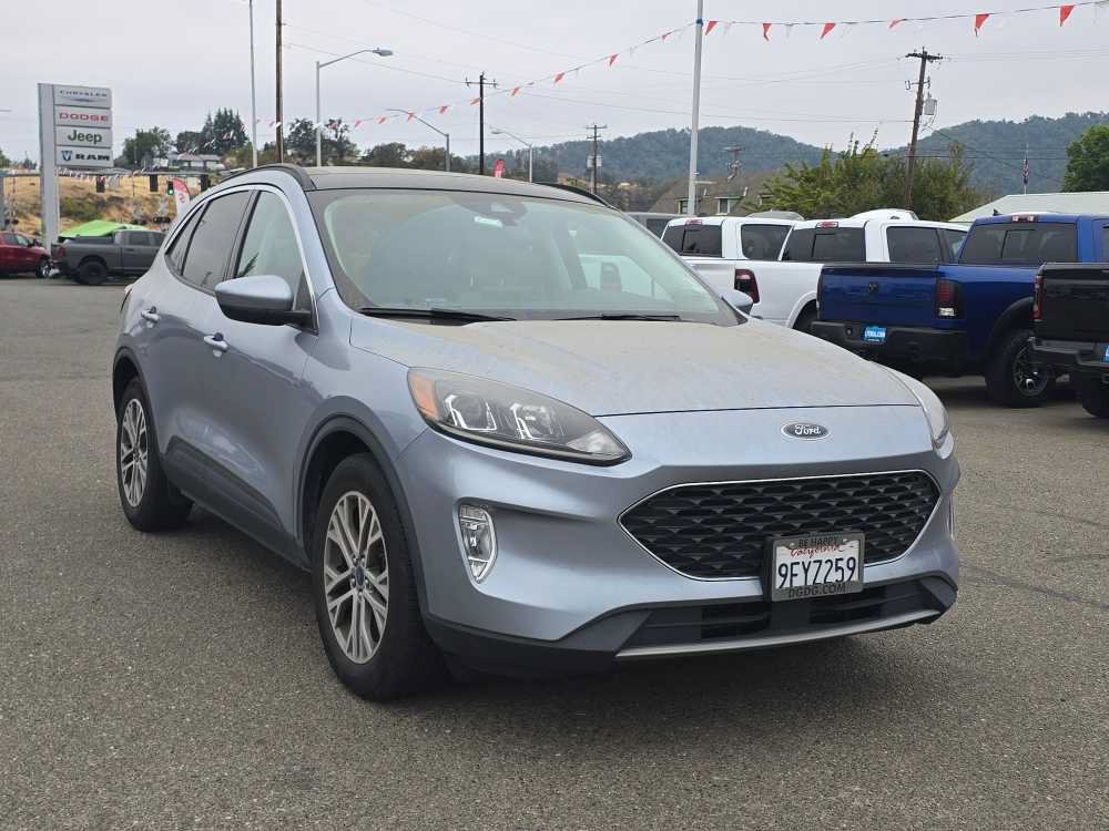 Used 2022 Ford Escape SEL w/ Technology Package FWD image 18