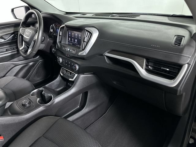Used 2024 GMC Terrain SLE AWD/4WD image 30
