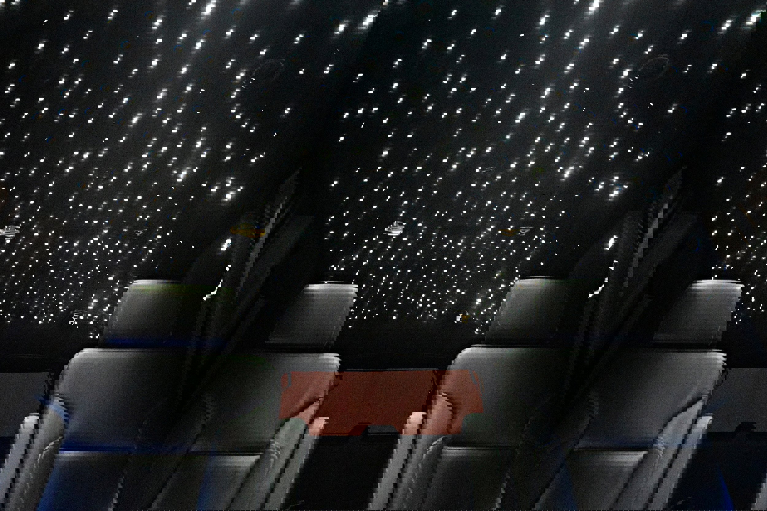 Used 2020 Chevrolet Suburban Premier w/ RST 6.2L Performance Edition image 37