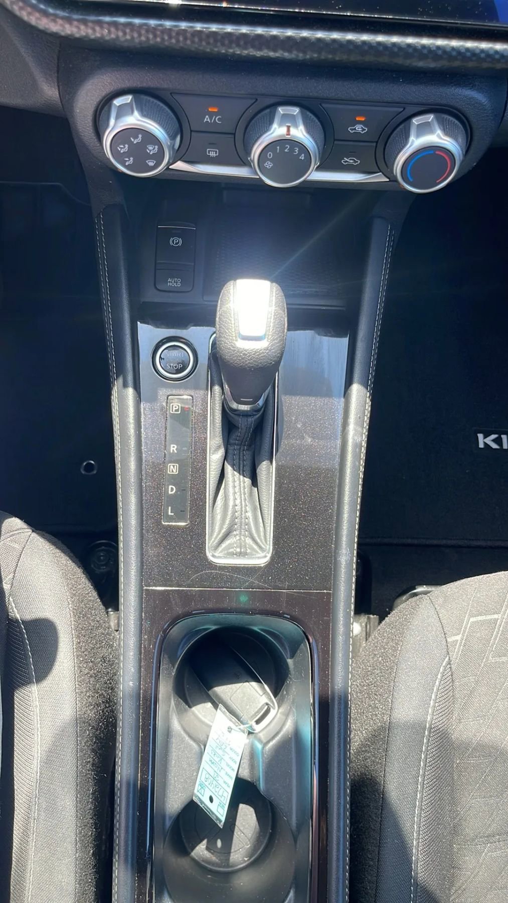 Used 2023 Nissan Kicks SV FWD image 14