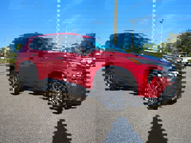 Used 2025 Nissan Rogue S image 2