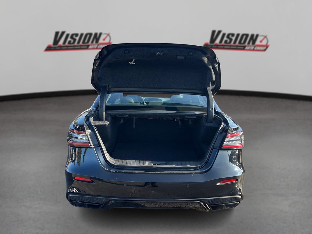 Used 2019 Nissan Maxima SR w/ Premium Package image 11