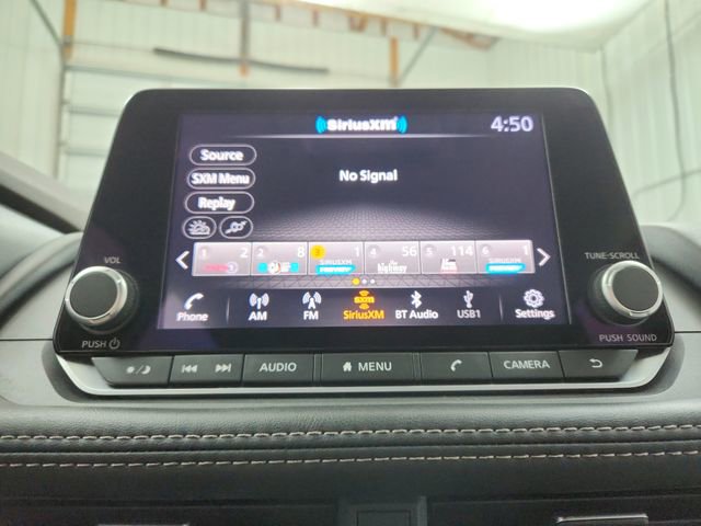 Used 2023 Nissan Rogue SV w/ SV Premium B Package FWD image 30