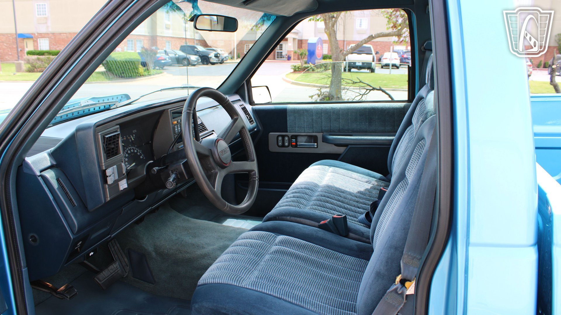 Used 1994 GMC Sierra 1500 2WD Regular Cab image 9