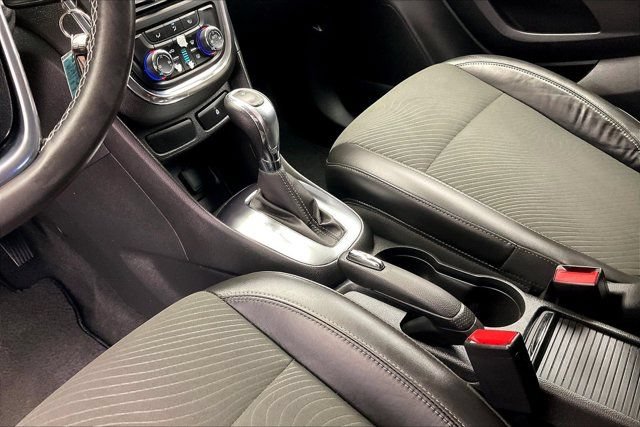 Used 2014 Buick Encore Convenience FWD image 15