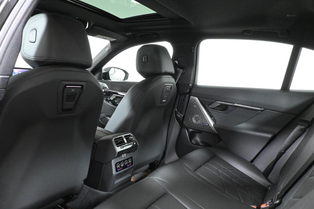 Used 2027 BMW 540i xDrive w/ M Sport Package AWD/4WD image 27
