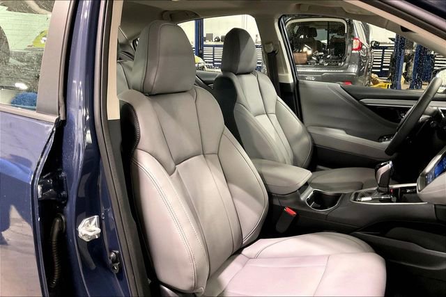 Used 2025 Subaru Legacy Limited image 7