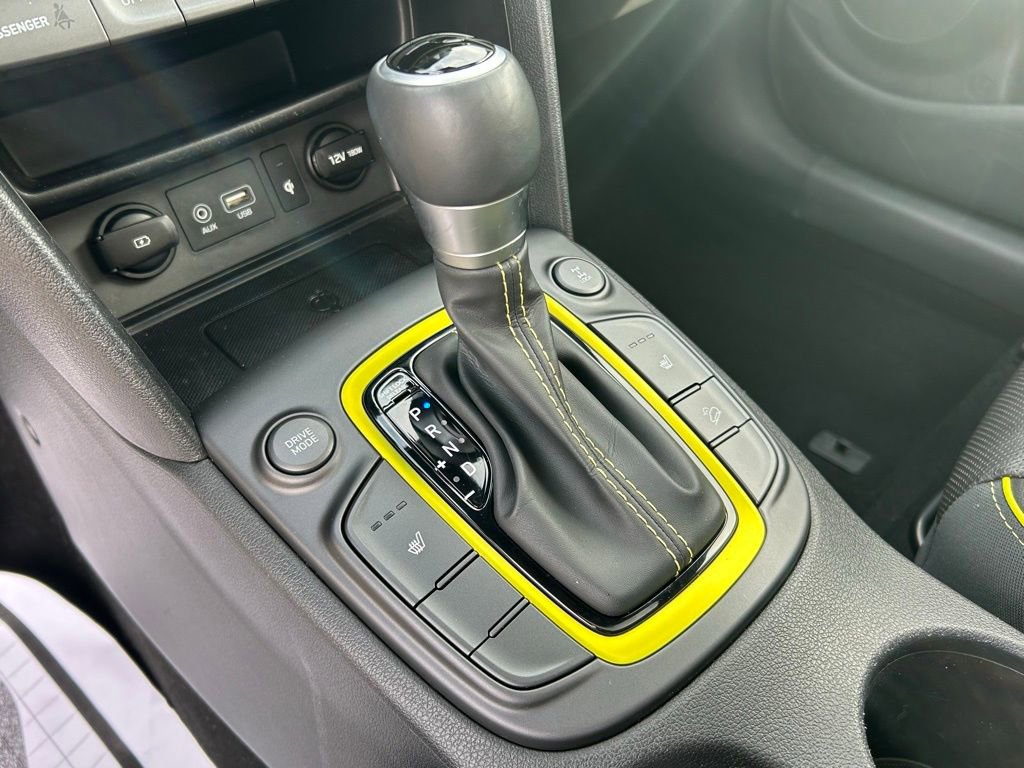 Used 2020 Hyundai Kona Limited image 31