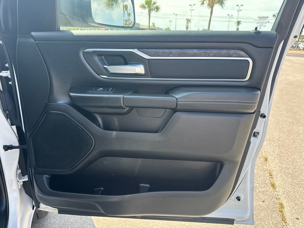 Used 2024 RAM 1500 Big Horn AWD/4WD image 18