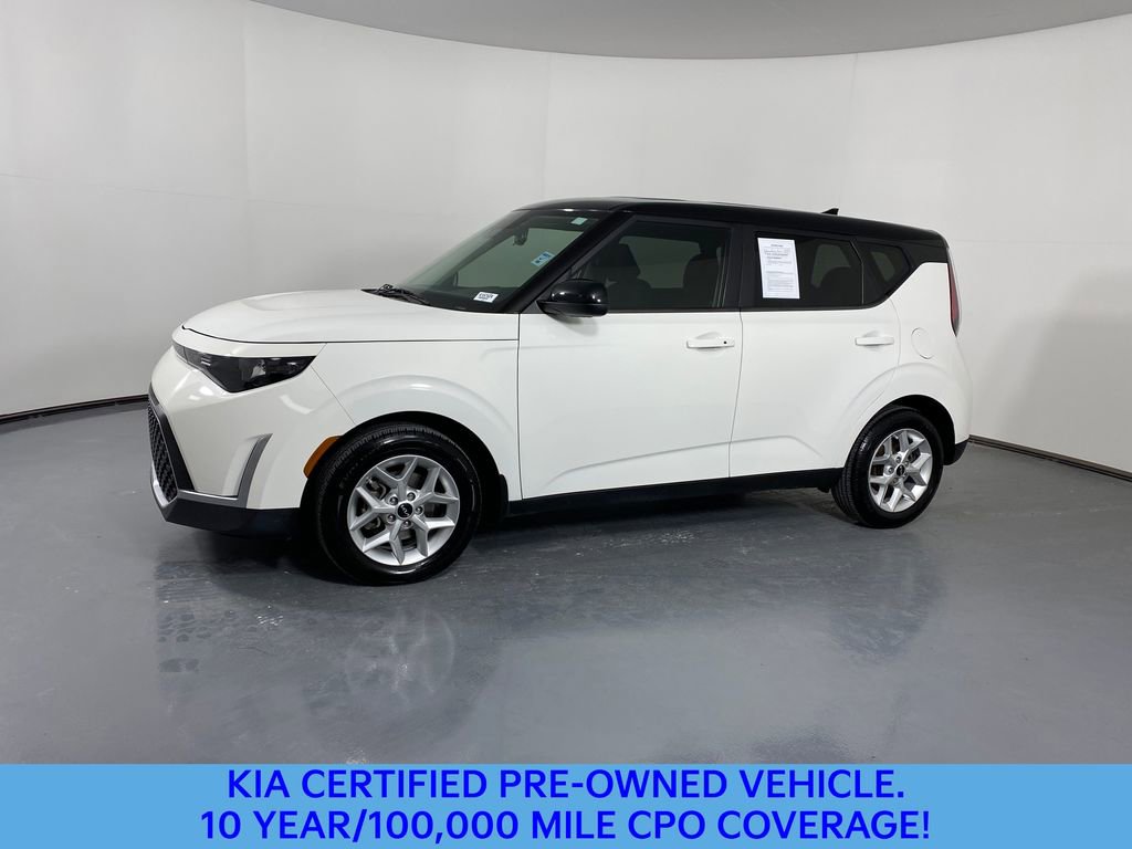 Certified 2023 Kia Soul S image 3