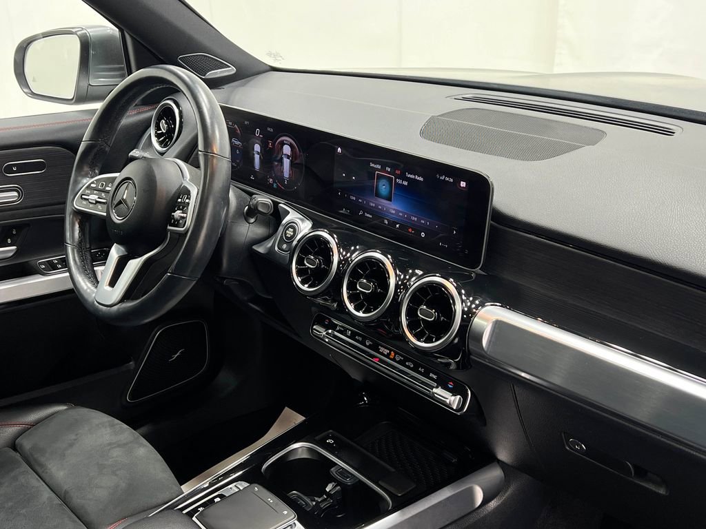 Used 2020 Mercedes-Benz GLB 250 4MATIC image 22