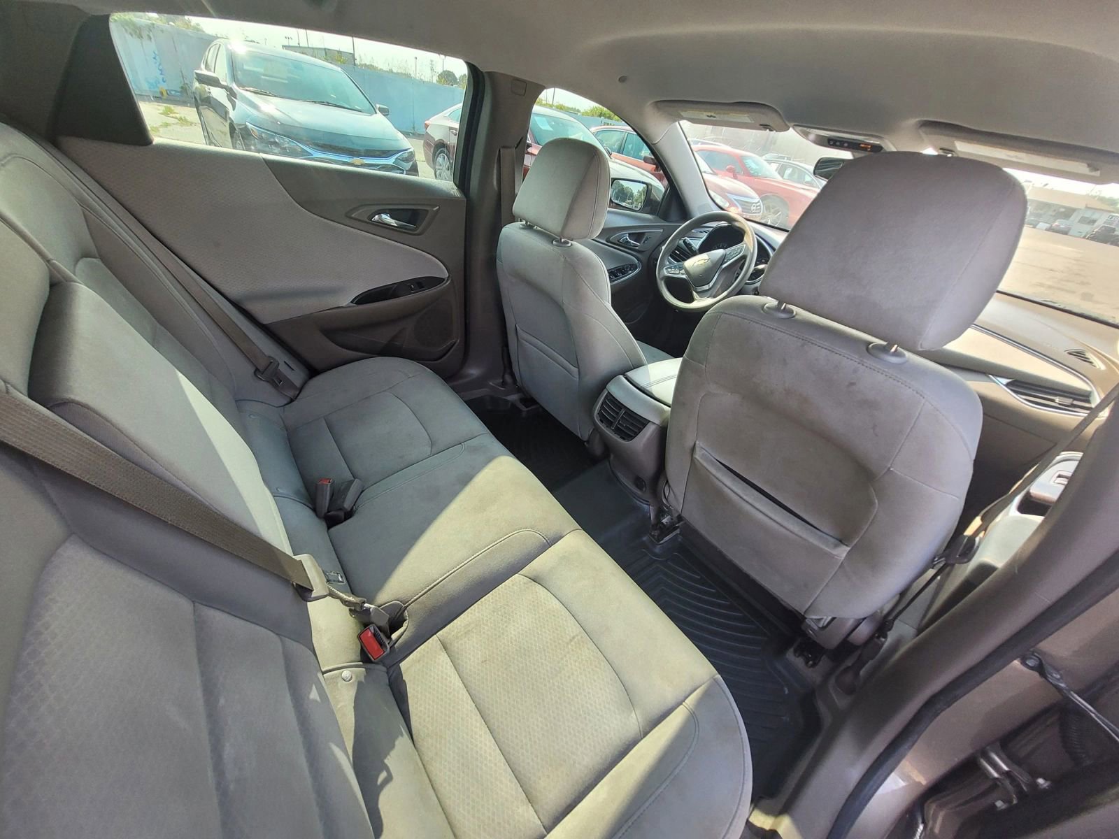 Used 2020 Chevrolet Malibu LT image 9