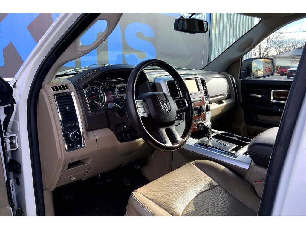 Used 2010 Dodge Ram 1500 Truck Laramie AWD/4WD image 16