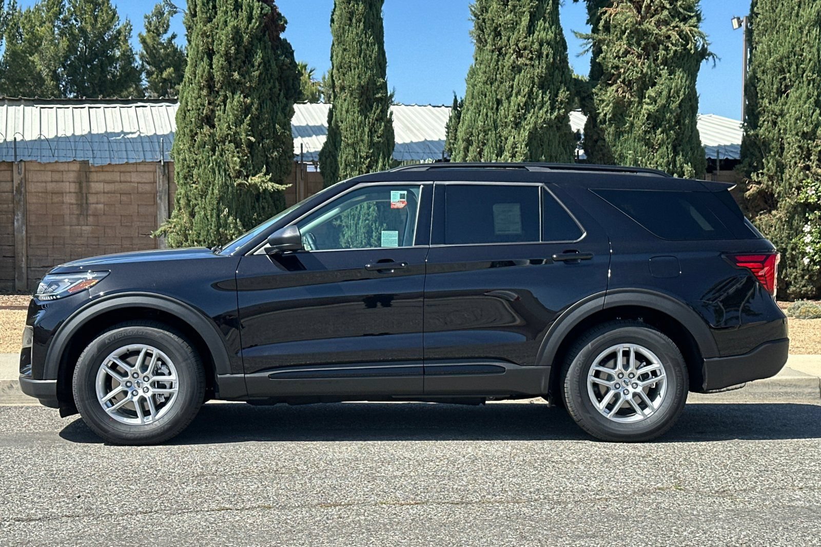 New 2026 Ford Explorer Active w/ Active Comfort Package RWD image 7