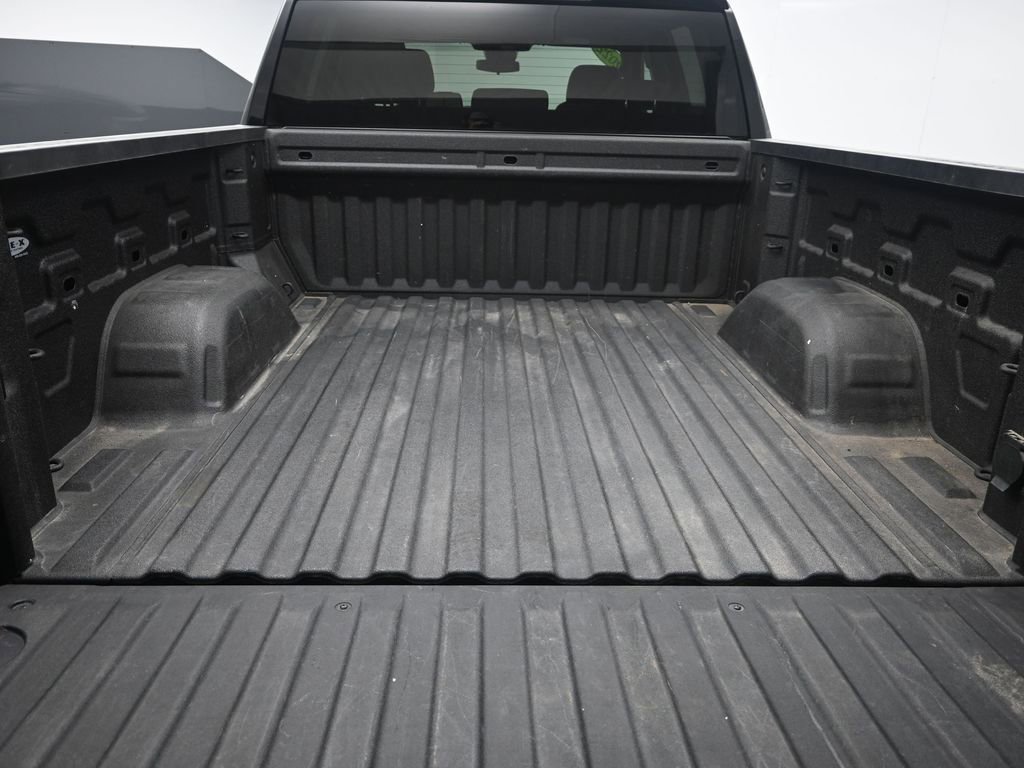 Used 2022 Chevrolet Silverado 1500 LT image 35