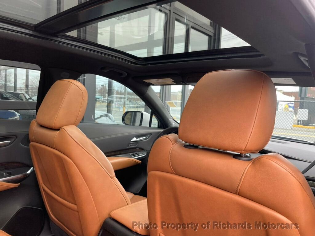 Used 2023 Cadillac XT4 Sport w/ LPO, Onyx Lite Package image 23