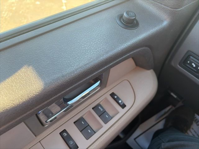 Used 2010 Ford F150 XLT image 19