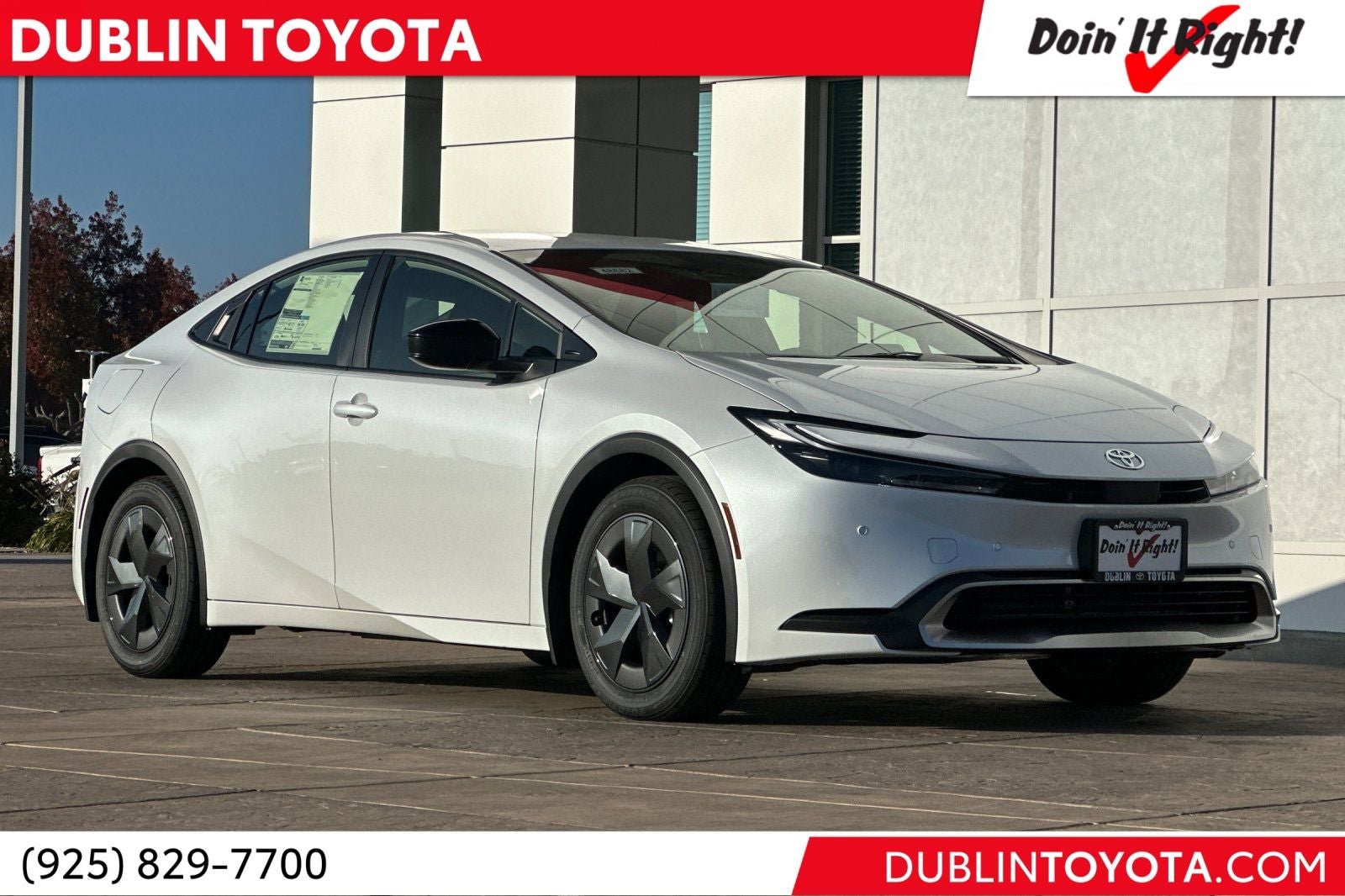 New 2026 Toyota Prius Plug-In Hybrid FWD video 1
