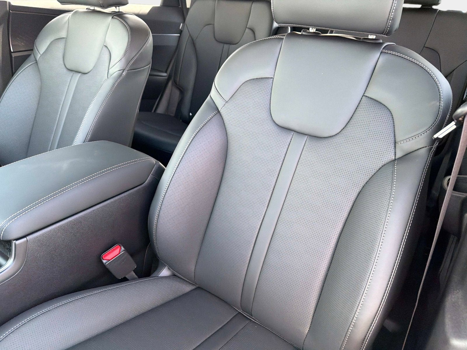 New 2026 Kia Sorento EX FWD image 17