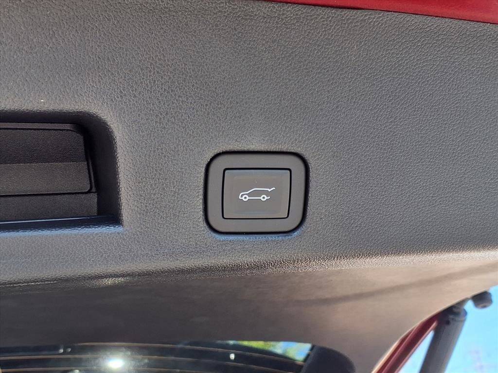 New 2026 Chevrolet Traverse LT w/ Midnight/Sport Edition image 27