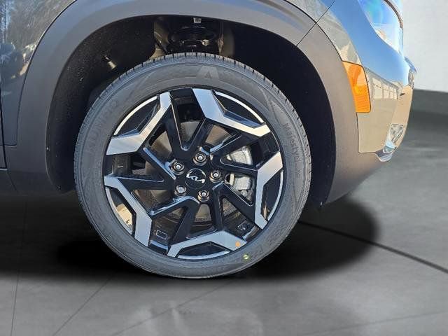New 2026 Kia Seltos SX image 14