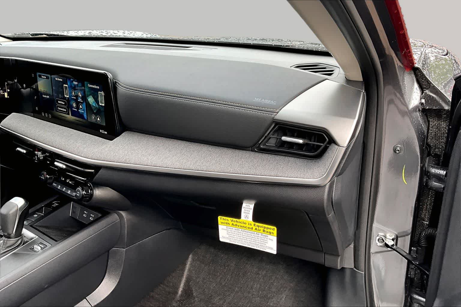 Certified 2026 Nissan Kicks SV FWD image 17