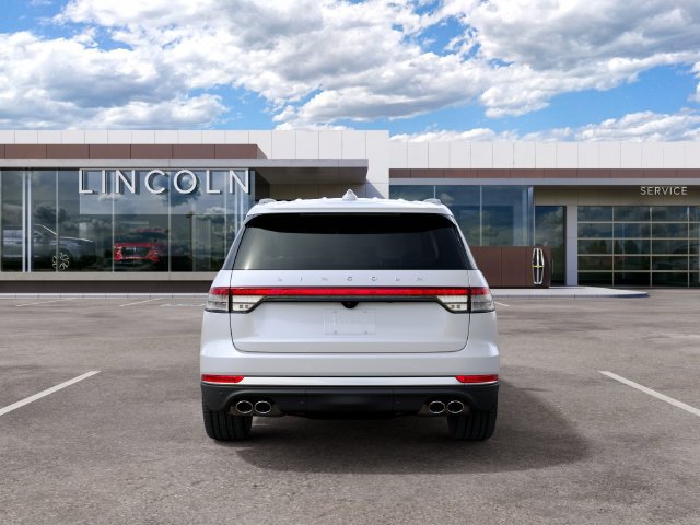 New 2027 Lincoln Aviator AWD image 7