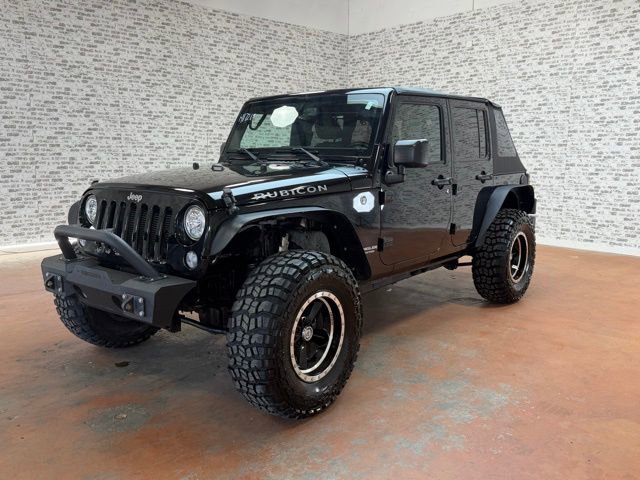 Used 2017 Jeep Wrangler Unlimited Rubicon w/ Connectivity Group AWD/4WD image 3