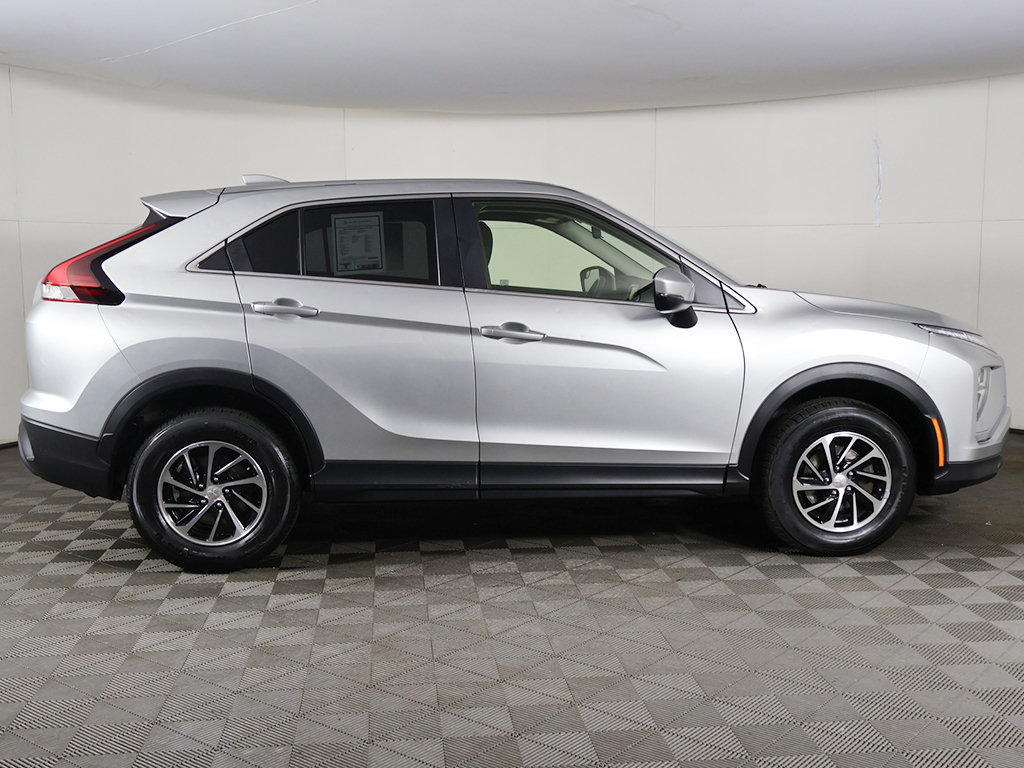 Used 2024 Mitsubishi Eclipse Cross ES AWD/4WD image 16
