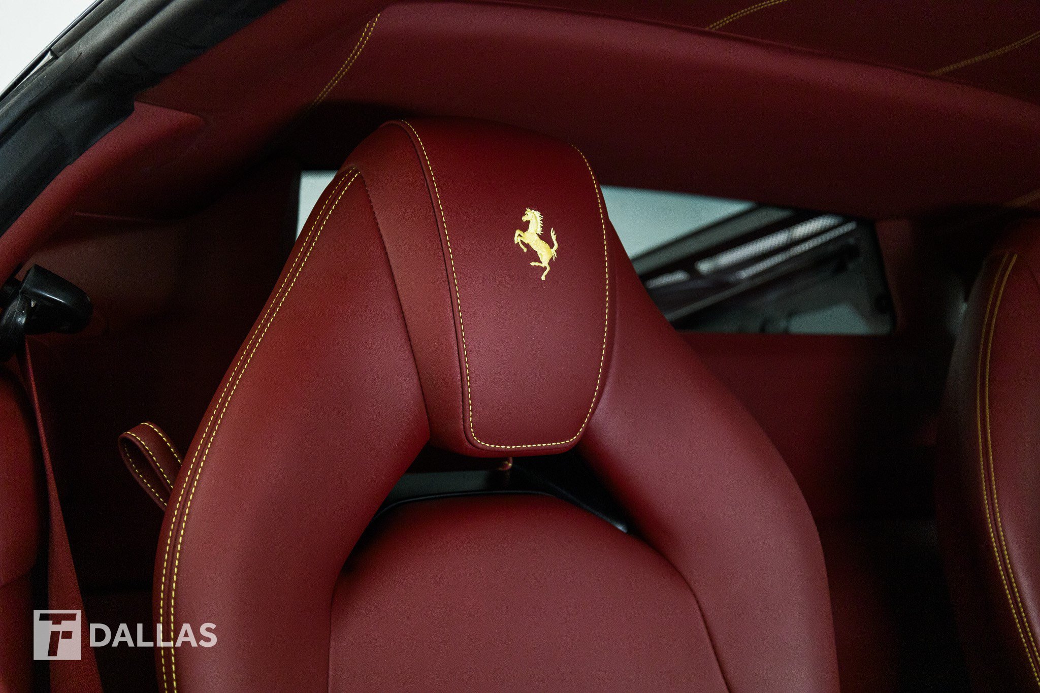 Used 2017 Ferrari 488 GTB RWD image 42