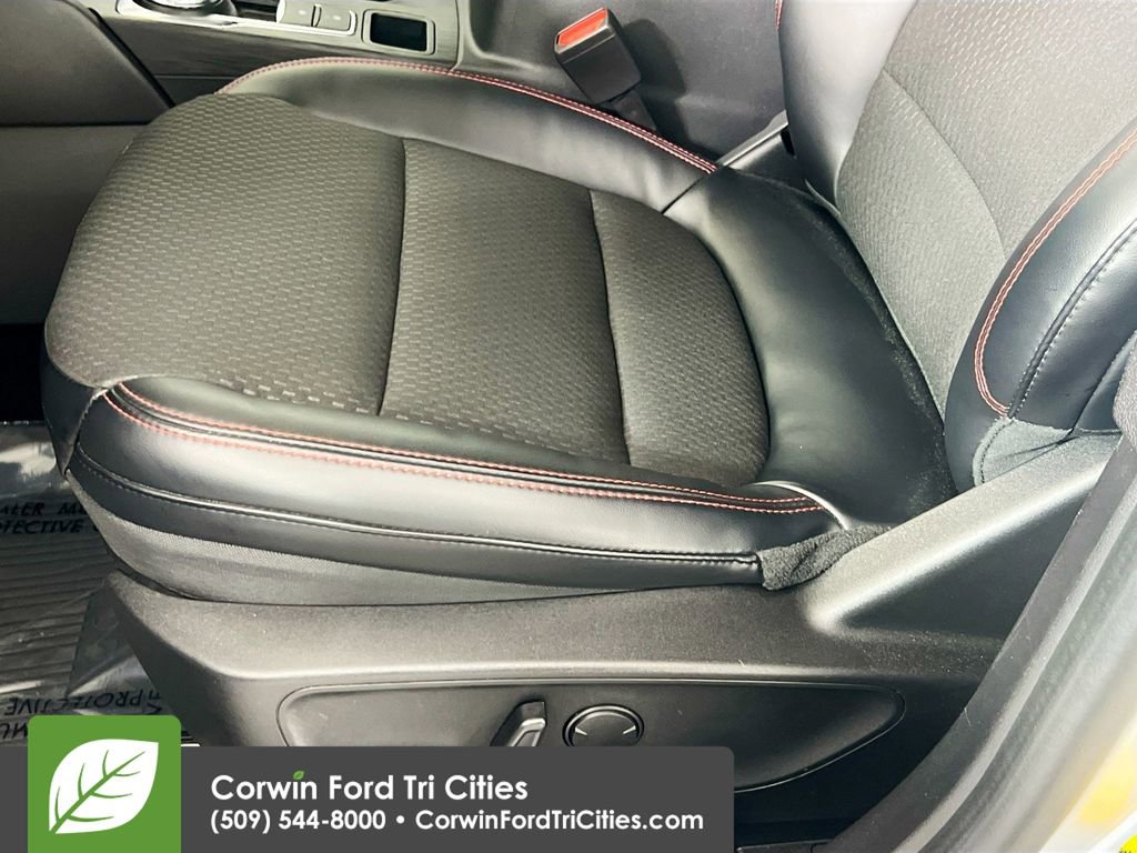 Certified 2024 Ford Escape ST-Line Elite w/ Class II Trailer Tow Package image 23