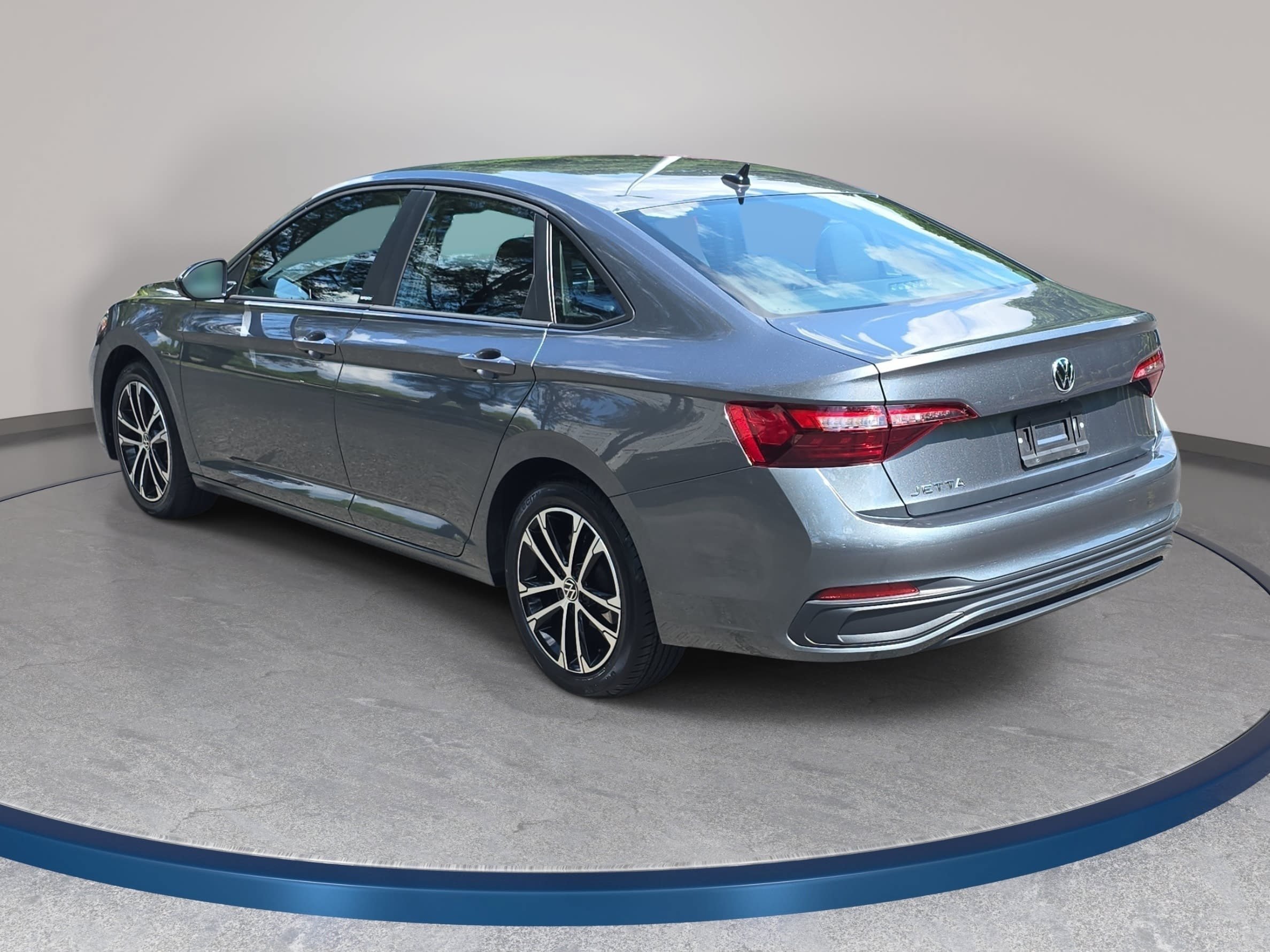 Certified 2024 Volkswagen Jetta Sport FWD image 7